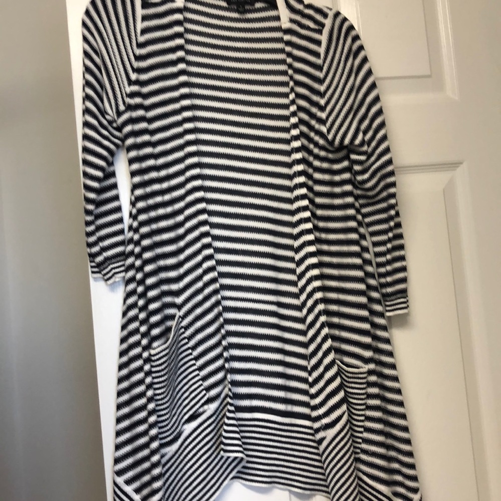 BRAND NEW NWOT Limited navy and white cardigan
